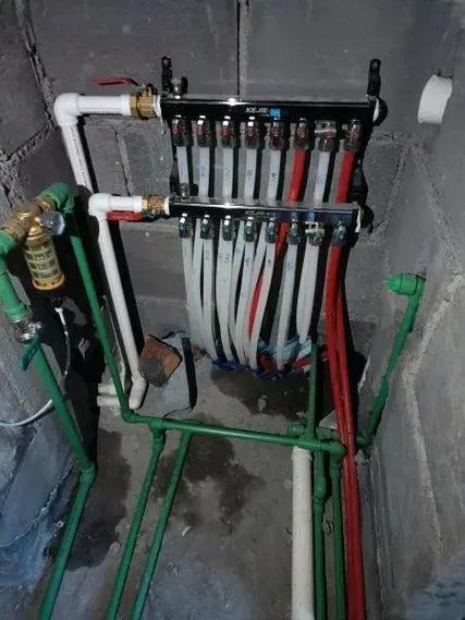 水电暖安装维修全攻略 地暖分水器更换、暖气清洗打压与水管龙头马桶服务指南
